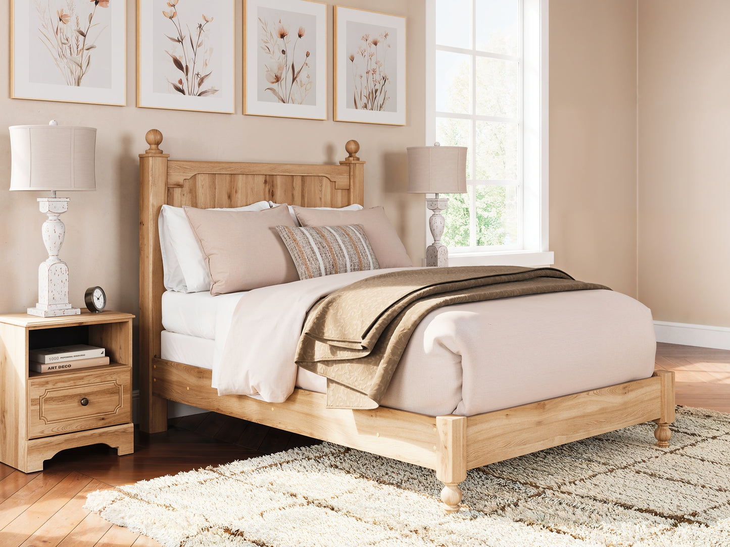 Ashley Express - Aleaport Panel Bed