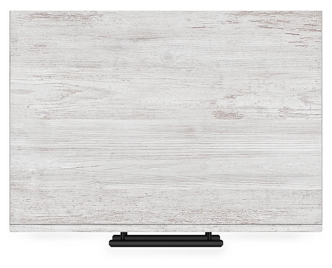 Cayboni Queen Panel Bed with Mirrored Dresser and Nightstand