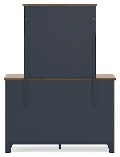 Landocken Full Panel Headboard with Mirrored Dresser and Nightstand